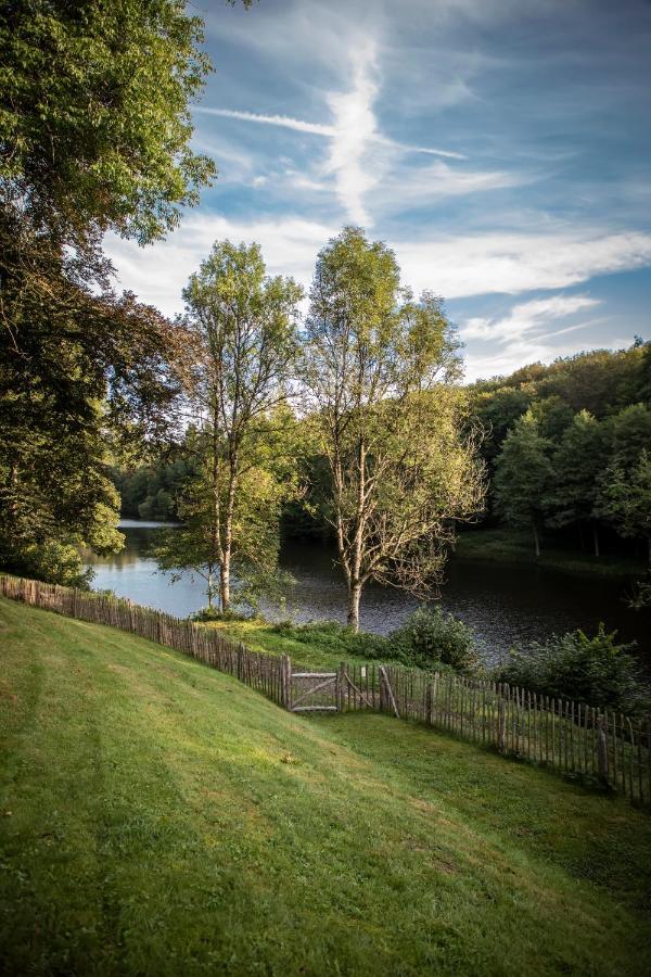 Chateau Du Pont D'Oye Habay-la-Neuve Exteriér fotografie
